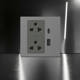 Bộ Ổ Cắm Đôi Đa Năng Kèm Sạc USB A+C Vuông Màu Xám Simon M7 Gem Diamond Gray Mã 66E7251G-4D-Kính chống chói (Anti-glare Glass) Bề mặt kính cường lực được xử lý khắccông nghệ cao