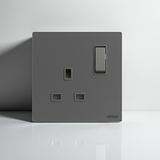 Bộ Ổ Cắm Đơn Kiểu Anh Kèm Công Tắc 2 Cực (13A 250V) Vuông Màu Xám Simon M7 Gem Diamond Gray Mã 661383G-4D-Hiệu ứng sương mù 70% Công nghệ xử lý quang học