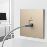 Bộ Ổ Cắm Mạng Đơn CAT6 Vuông Màu Sâm panh Simon S6 585218-46 - Khách sạn – Căn hộ cao cấp Tăng tính chuyên nghiệp, thẩm mỹ.