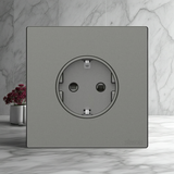 Bộ Ổ Cắm Schuko Vuông Màu Xám Simon S6 581687-61 - Độ bền lên đến hơn 40.000 lần sử dụng