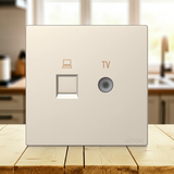 Bộ Ổ Cắm Tivi Và Mạng CAT6 Vuông Màu Sâm Panh Simon S6 585302-46 - Vật liệu đỉnh cao