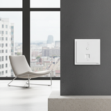 Bộ Phát Wifi 5 Âm Tường Vuông Màu Trắng Simon M7 Gem Diamond White Mã 66E748G-4F-Nhờ thiết kế âm tường và màu trắng Diamond White, sản phẩm hòa mình vào bức tường một cách tự nhiên