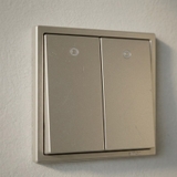 Công tắc đèn vuông Simon I7 Màu Sâm Panh cho Văn phòng cao cấp