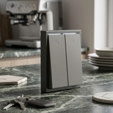 Công tắc vuông Simon i7 màu xám LED 701023-61 cao cấp