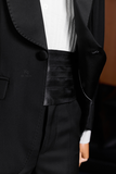TUXEDO SAM PHI ĐEN 1 NÚT