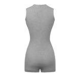 Sisters Jump đùi sát nách cao cổ Lucy