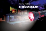 Đèn pin tay cầm Sunhouse SHE-4131 cỡ trung, đen đỏ