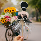 Phôi Đựng Tiền Cô Gái Váy Trắng Trễ Vai + 10 Meka Tiền TP