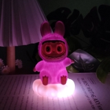 Đèn Labubu Hồng Ngồi Mây