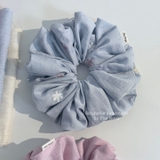 BST Mây Thêu - Scrunchie, dây cột tóc SIÊU TO BỒNG BỀNH chất liệu đũi thêu hoa handmade by The Noya