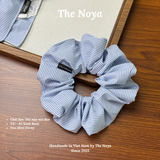 Scrunchie Basic Thô Cotton hoạ tiết kẻ xanh hàng thủ công handmade The Noya T47