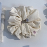 BST Mây Thêu - Scrunchie, dây cột tóc SIÊU TO BỒNG BỀNH chất liệu đũi thêu hoa handmade by The Noya