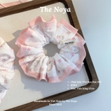 Dây buộc tóc handmade hoạ tiết hoa tim chất liệu ren mix hạt nổi by The Noya RT03