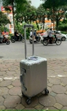 Vali kéo nhôm nguyên khối