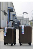 Vali kéo nhựa Hùng Phát 615 chống xước