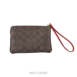 COACH SIGNATURE CORNER ZIP WRISTLET