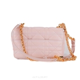 Chanel Classic Card Holder – Thanh lịch, nhỏ gọn & biểu tượng vượt thời gian