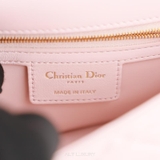 Chanel Classic Card Holder – Thanh lịch, nhỏ gọn & biểu tượng vượt thời gian