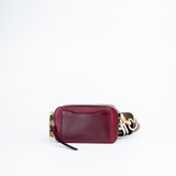 Marc Jacobs Túi đeo chéo Snapshot màu đỏ hồng