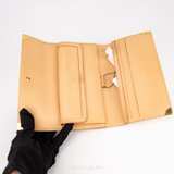 Ví Louis Vuitton x Takashi Murakami Sarah Wallet White – Nghệ thuật Nhật Bản trên nền di sản Louis Vuitton