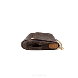 Louis Vuitton Favorite MM Shoulder Bag – Monogram | Thanh lịch – Tiện dụng – Đa năng