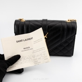 Saint Laurent Small Black Clutch – Tinh tế trong từng chi tiết, biểu tượng của sự sang trọng Parisienne