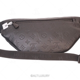 LV SHADOW DISCOVERY BUMBAG