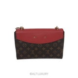 LOUIS VUITTON SAINT PLACIDE