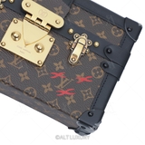 LOUIS VUITTON PETITE MALLE