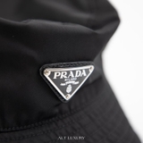 Mũ Prada Re-Nylon Bucket Hat – Tối giản & Thời thượng