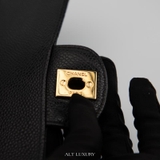 Chanel Classic Medium Flap Bag Black Caviar GHW – Biểu tượng vượt thời gian
