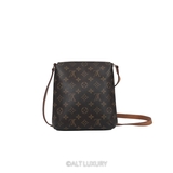 LOUIS VUITTON MUSETTE