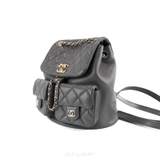 Chanel Gray Quilted Calfskin Medium Duma Pockets Drawstring Backpack – Sang trọng & tiện dụng trong từng chi tiết