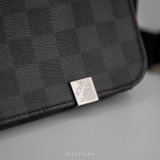 Louis Vuitton District MM Damier Graphite – Thanh lịch & hiện đại cho quý ông tinh tế
