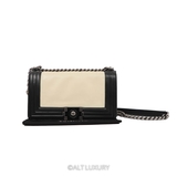 CHANEL BOY FLAP BAG BICOLOR CALFSKIN