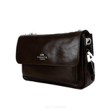 Coach Leather Flap Clutch – Da nâu đậm