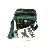 MCM Printed Crossbody Bag – Phong cách trẻ trung &amp; năng động, đậm chất đường phố sang trọng
