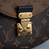 Louis Vuitton Tilsitt Monogram Canvas – Sang trọng, cổ điển và đậm dấu ấn Pháp