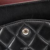 Chanel Classic Maxi Single Flap – Biểu tượng đỉnh cao của sự sang trọng