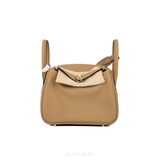Túi HERMÈS Mini Lindy 20 Swift Verso – Màu Sesame & Bleu Brume – Chính Hãng, Mới 99%
