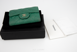 CHANEL Lambskin Quilted Flap Card Holder Wallet Green – Sang Trọng & Thanh Lịch Trong Từng Chi Tiết – Mới 97% Full Box