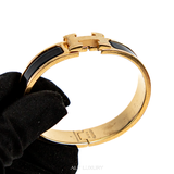Vòng Tay Hermes Black/White – Viền Mạ Vàng Gold – Thanh Lịch, Thời Thượng – Mới 97% Full Box