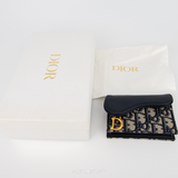 Dior Saddle Lotus Wallet Màu Xanh