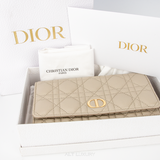 DIOR CARO POUCH WITH CHAIN SAND-COLORED SUPPLE CANNAGE CALFSKIN – PHỤ KIỆN SANG TRỌNG CHO PHÁI ĐẸP – MỚI 97% FULL BOX