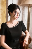 Outlet | (2 màu) Áo kiểu dáng Peplum cổ biến kiểu