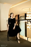 Outlet | (3 màu) Đầm Nhung tay lỡ đính ngọc