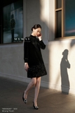 Outlet | Đầm suông Nhung Plush cổ tàu dệt kim sa