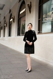 Outlet | Đầm suông Nhung Plush cổ tàu dệt kim sa