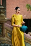 Outlet | Áo dài Thiên Hương tông vàng đính hoa "nhất chi mai"