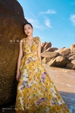 Outlet | Đầm maxi hoa vàng cổ V